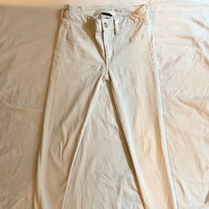 American Eagle White Skinny Jeans